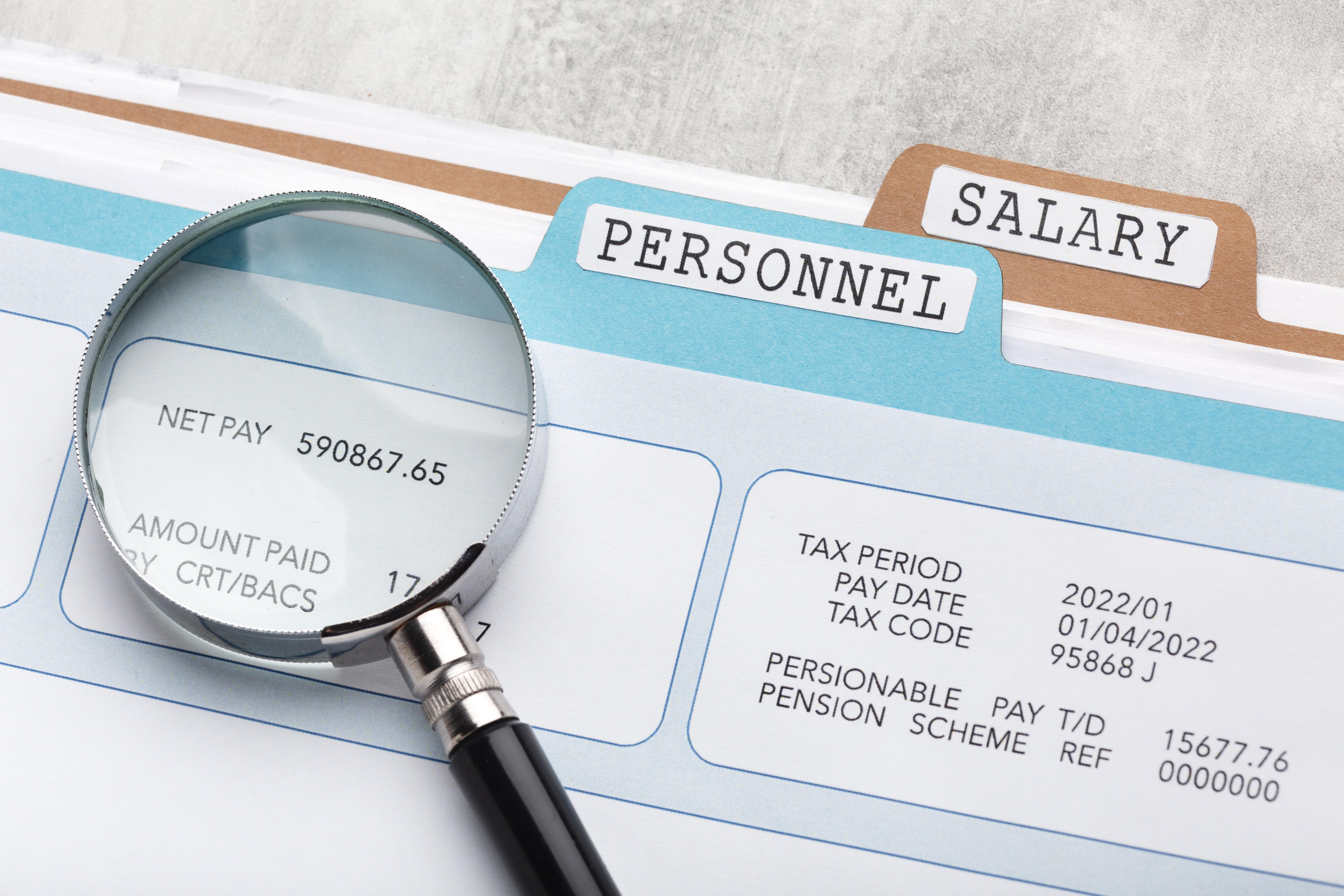 RF Engineer Salary Guide (2026): Entry-Level to Senior Pay, Industry Breakdown & Trends